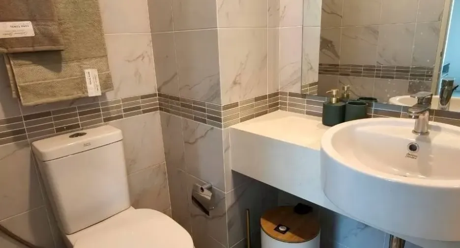 Продажа 2 спальни кондо в Ча Ам, Пхетбури