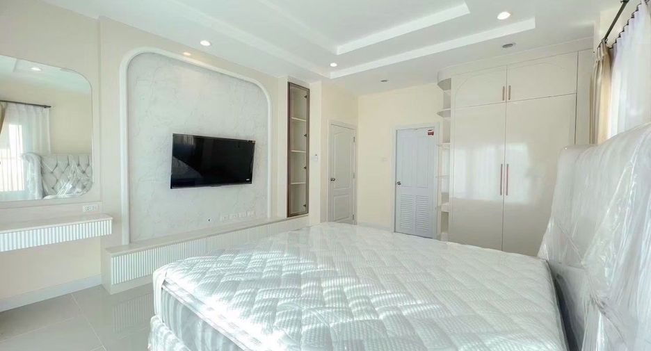 For rent 3 bedrooms house in Bang Lamung, Chonburi