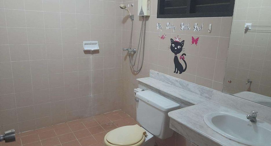 For rent 3 bedrooms house in San Sai, Chiang Mai