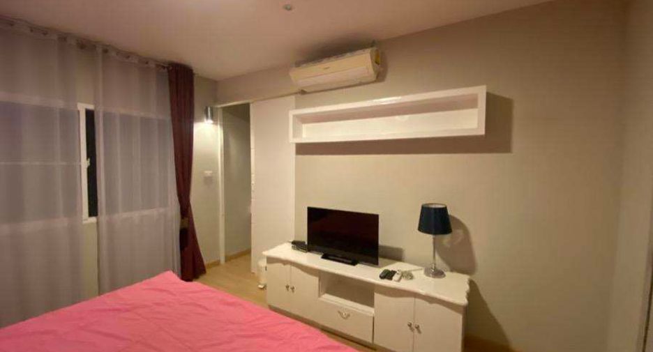 For rent 3 bedrooms house in Saraphi, Chiang Mai