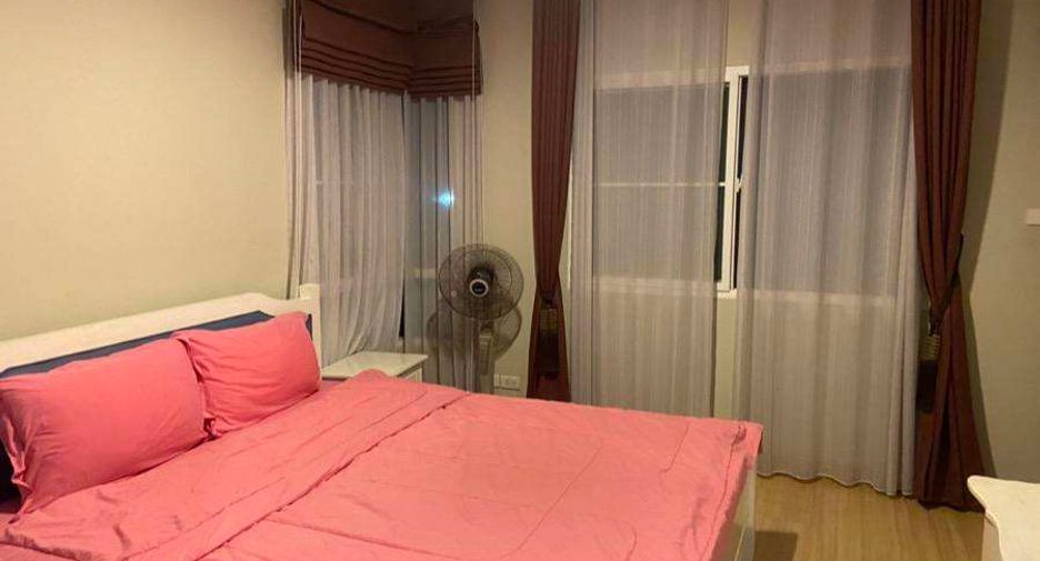 For rent 3 bedrooms house in Saraphi, Chiang Mai