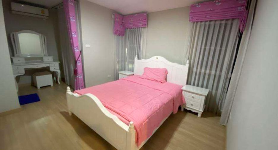 For rent 3 bedrooms house in Saraphi, Chiang Mai