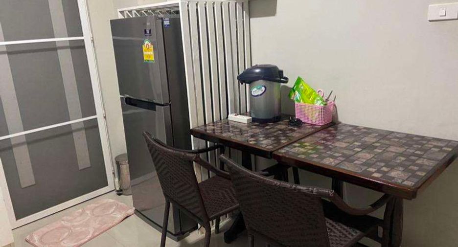 For rent 3 bedrooms house in Saraphi, Chiang Mai