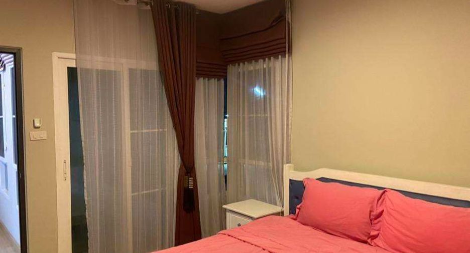 For rent 3 bedrooms house in Saraphi, Chiang Mai