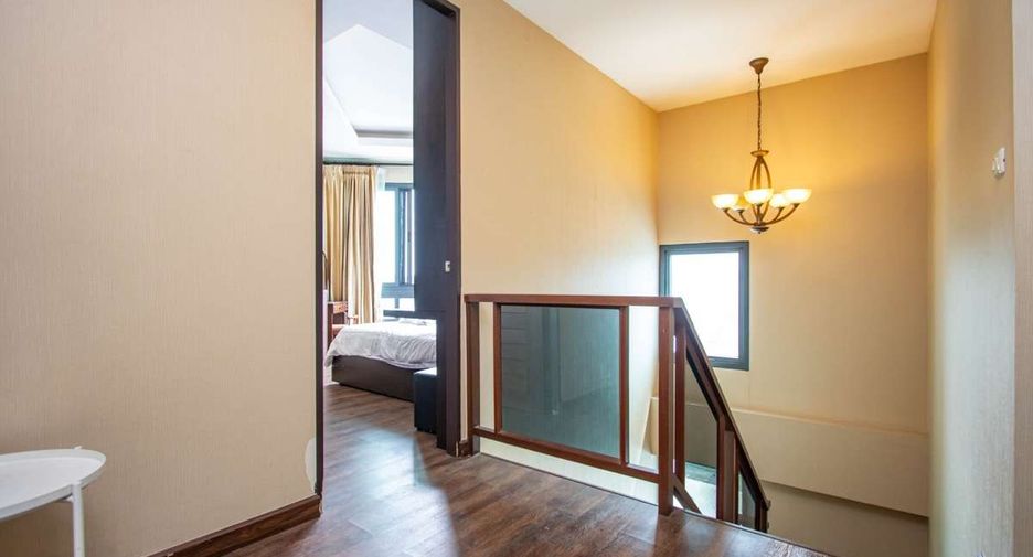 For rent 2 bedrooms condo in Mueang Chiang Mai, Chiang Mai