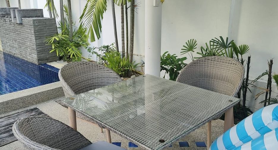 For rent 3 bedrooms villa in Mueang Phuket, Phuket