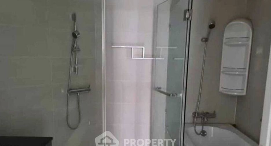 Condo en venta de 2 habitaciones en Huai Khwang, Bangkok