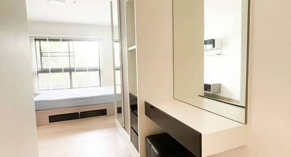 For sale 1 bed condo in Thon Buri, Bangkok