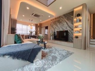 Casa en venta de 4 habitaciones en Lat Krabang, Bangkok