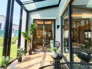 Casa en venta de 4 habitaciones en Lat Krabang, Bangkok