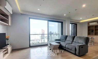 For sale 3 bedrooms condo in Phaya Thai, Bangkok