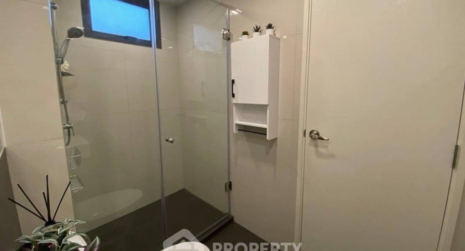 For sale 1 bed condo in Phra Khanong, Bangkok