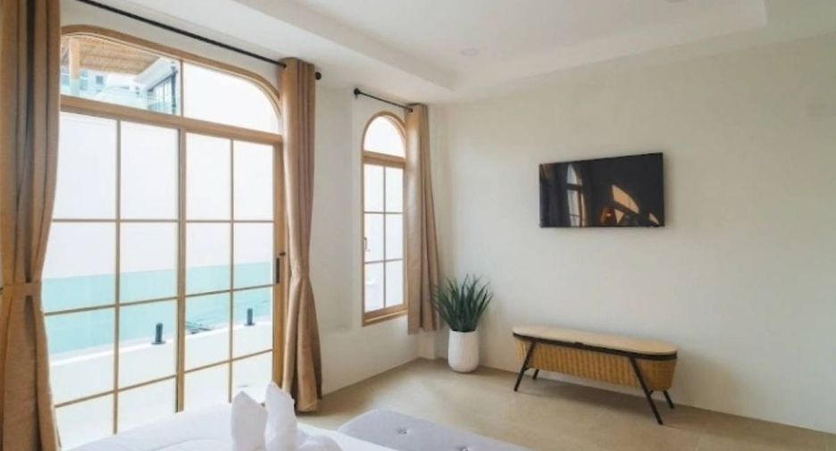 Casa adosada en venta de 3 habitaciones en Bang Lamung, Chonburi