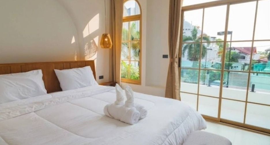 Casa adosada en venta de 3 habitaciones en Bang Lamung, Chonburi