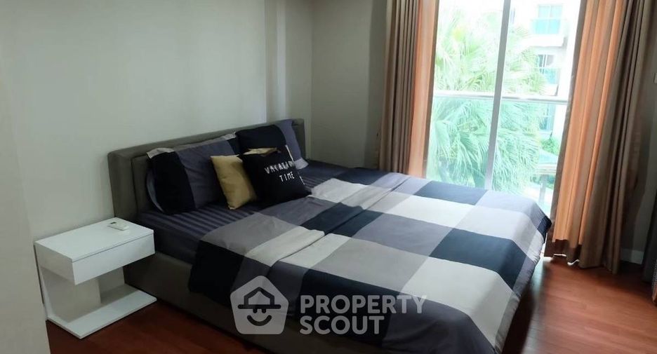 Condo en venta de 3 habitaciones en Huai Khwang, Bangkok