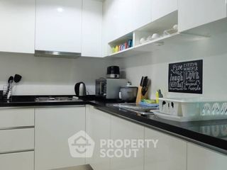 Продажа 3 спальни кондо в Хуаи Кхщанг, Бангкок