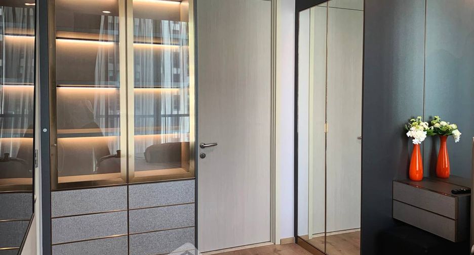 For rent 2 ベッドルーム condo in Watthana, Bangkok
