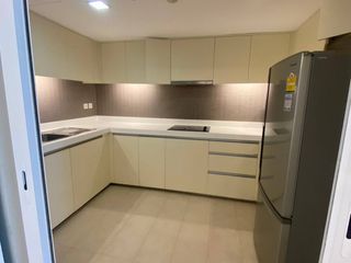 For rent 2 bedrooms apartment in Watthana, Bangkok