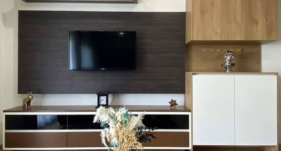 For rent 1 bed condo in Khlong Toei, Bangkok