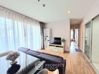 For rent 2 bedrooms condo in Yan Nawa, Bangkok