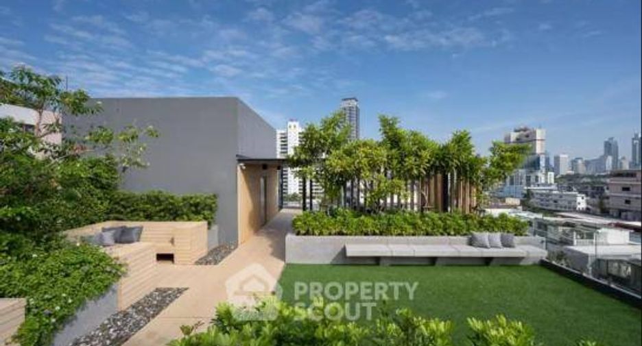 For rent 1 bed condo in Yan Nawa, Bangkok