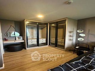 For rent 1 bed condo in Yan Nawa, Bangkok