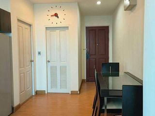 For rent 2 bedrooms condo in Yan Nawa, Bangkok