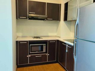 For rent 2 bedrooms condo in Yan Nawa, Bangkok