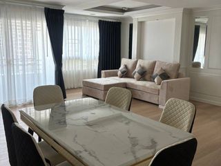 For rent 2 bedrooms condo in Yan Nawa, Bangkok