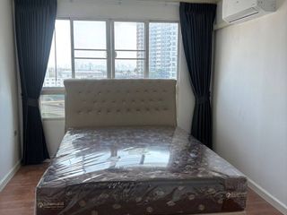 For rent 2 bedrooms condo in Yan Nawa, Bangkok