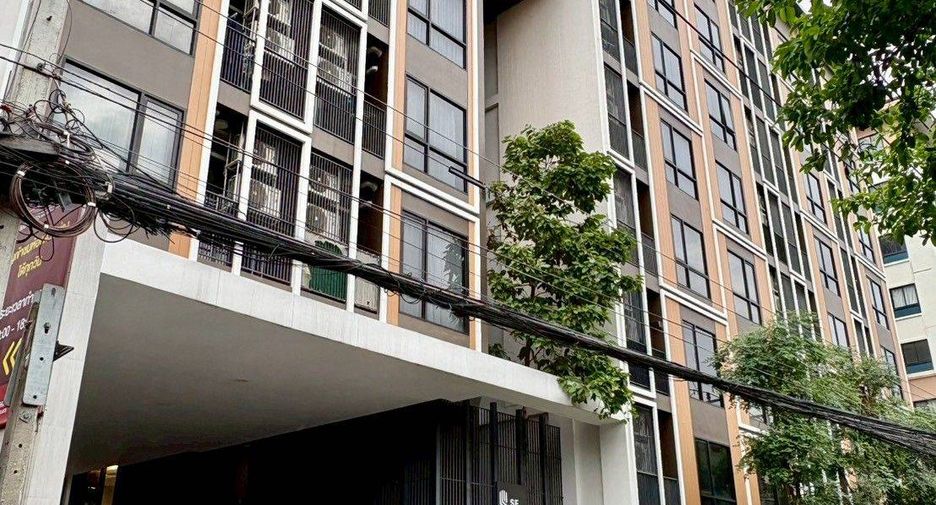 For rent 1 bed condo in Yan Nawa, Bangkok