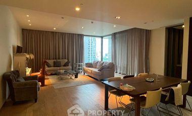 For rent 4 bedrooms condo in Sathon, Bangkok