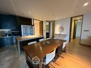 For rent 4 bedrooms condo in Sathon, Bangkok