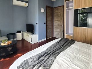 For rent 1 bed condo in Phra Khanong, Bangkok