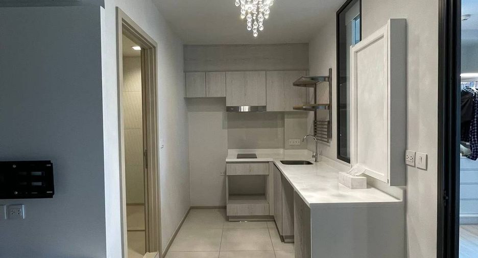 À louer 1 chambre condo à Pathum Wan, Bangkok