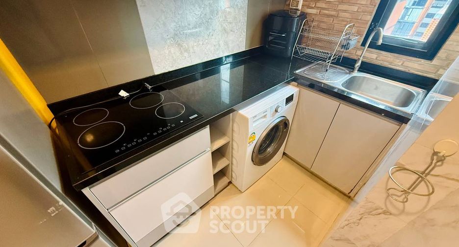 Condo en alquiler de 1 habitaciones en Khlong Toei, Bangkok