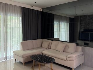 For rent 2 bedrooms townhouse in Suan Luang, Bangkok