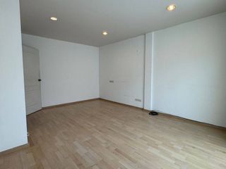 For rent 2 bedrooms townhouse in Suan Luang, Bangkok