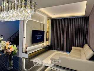 For rent 4 bedrooms house in Sai Mai, Bangkok