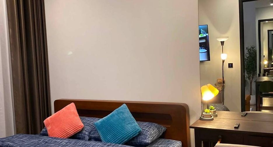 For rent 1 bed condo in Phaya Thai, Bangkok
