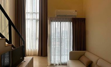 For rent 1 bed condo in Khlong San, Bangkok