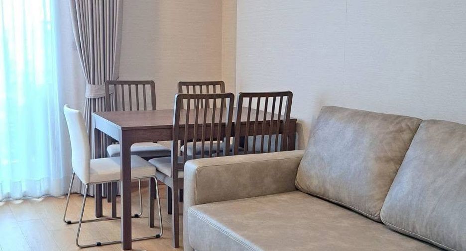 For rent 2 bedrooms apartment in Khlong Toei, Bangkok