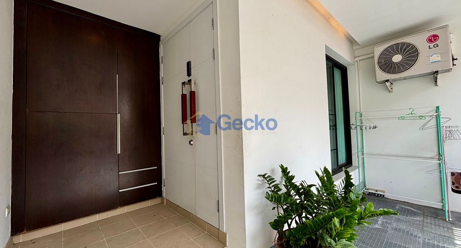 For rent 4 bedrooms house in Bang Lamung, Chonburi