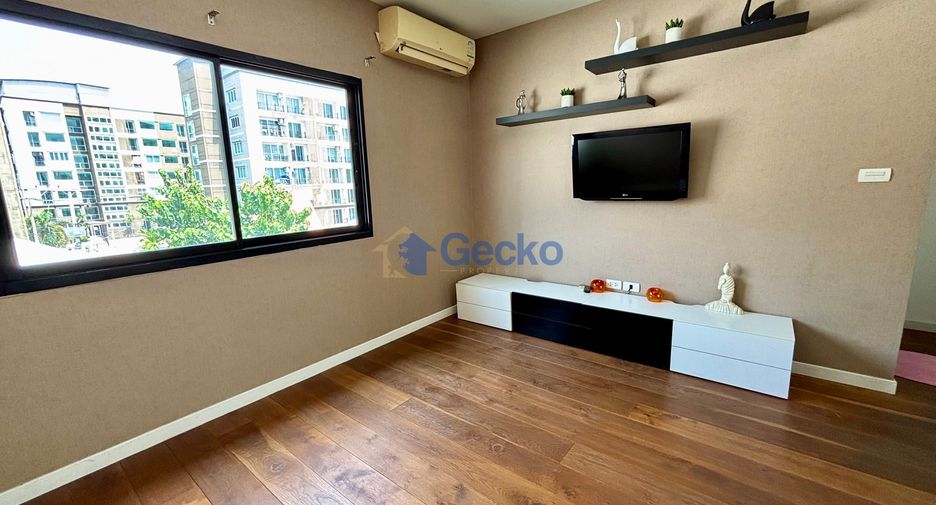 For rent 4 bedrooms house in Bang Lamung, Chonburi