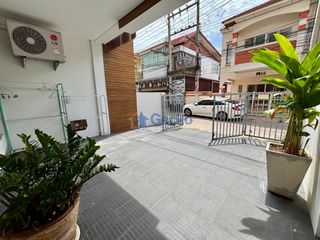À louer 4 chambres maison à Bang Lamung, Chonburi