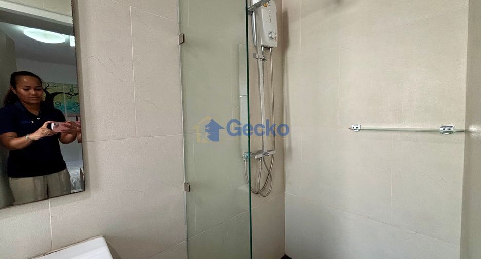 For rent 4 bedrooms house in Bang Lamung, Chonburi