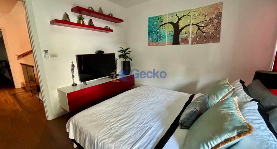 For rent 4 bedrooms house in Bang Lamung, Chonburi