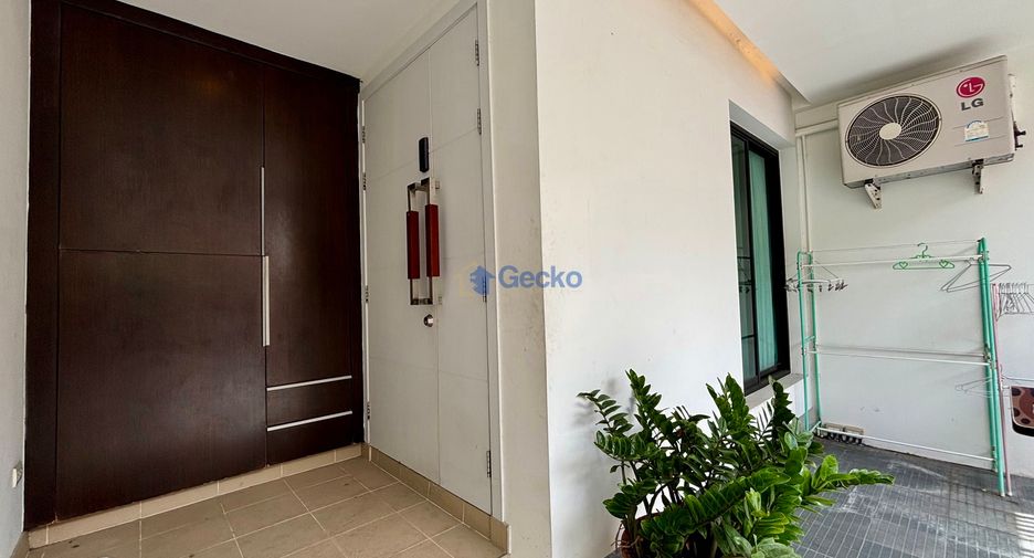 For rent 4 ベッドルーム house in Bang Lamung, Chonburi