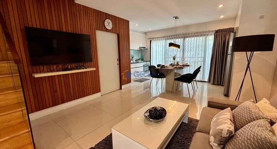 For rent 4 ベッドルーム house in Bang Lamung, Chonburi