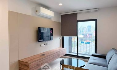 For rent 2 bedrooms condo in Din Daeng, Bangkok